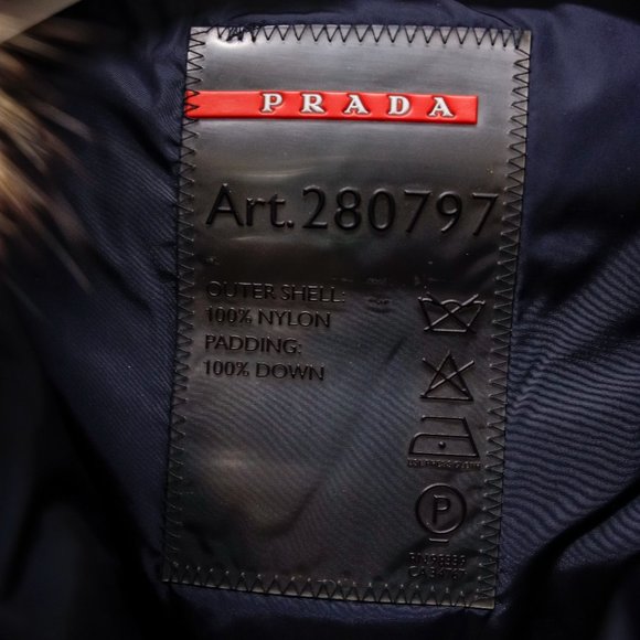 Prada Navy Puffer Jacket with Fur Trim - Picture 4 of 15